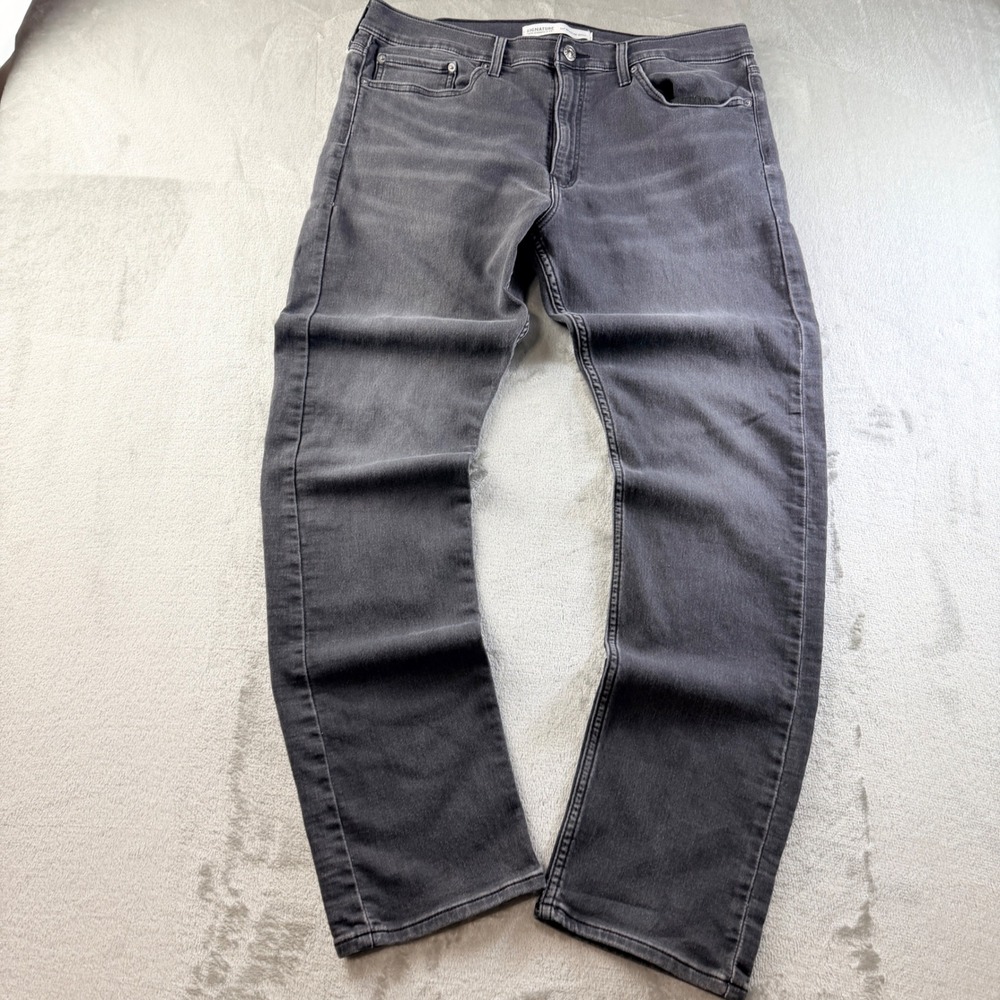 Signature by Levi Strauss S47 Regular Taper Gray Jeans Men's 36x32 58969-0052